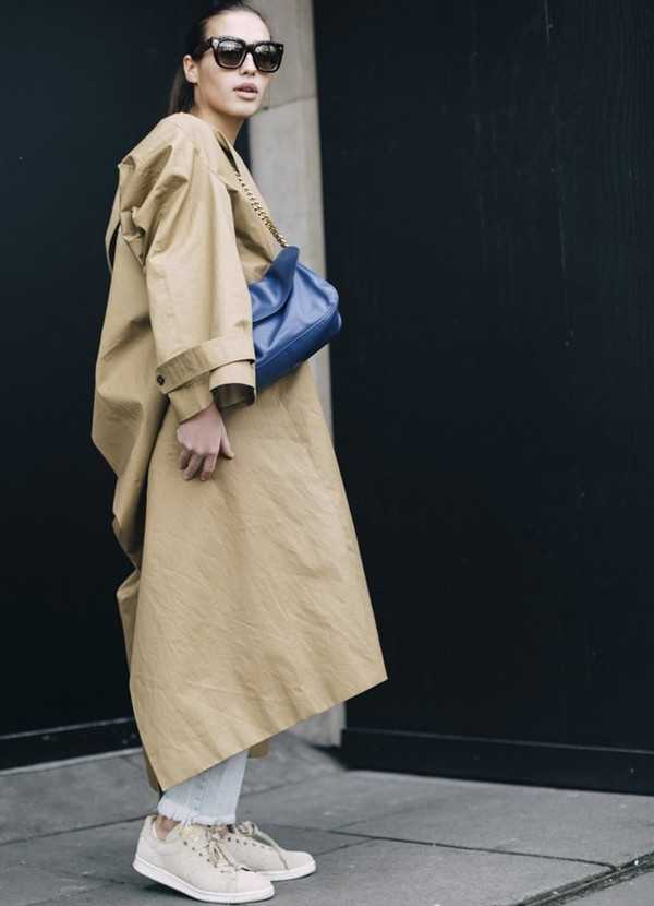 Street style: “50 sắc thái” áo khoác và cuộc chơi của gam màu nóng ảnh 4