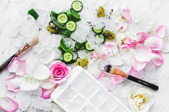 Tuyệt chiêu dưỡng da mùa Hè bằng đá lạnh cho phái đẹp ảnh 4