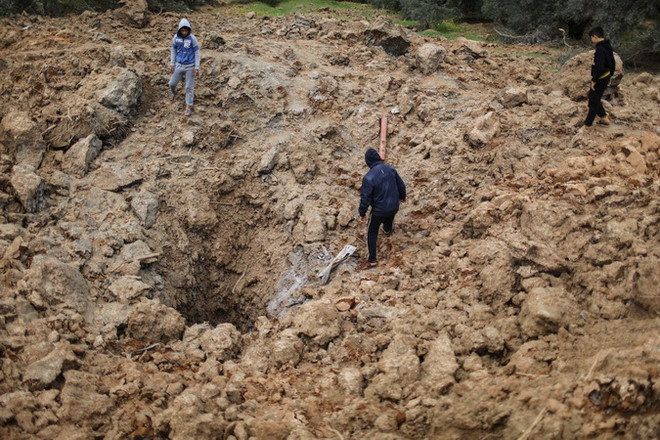 Quân đội Israel không kích các mục tiêu Hamas ở Dải Gaza ảnh 1