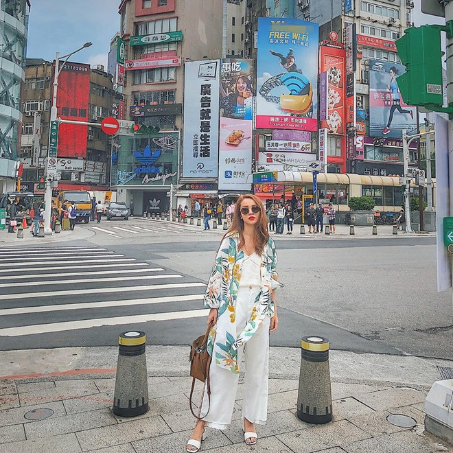 Thanh Hằng, Tăng Thanh Hà khoe phong cách street style vạn người mê ảnh 14