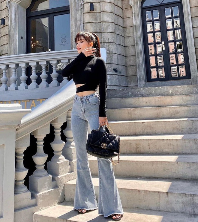 Áo len cổ lọ thống trị sàn diễn đường phố của sao Việt tuần qua ảnh 4