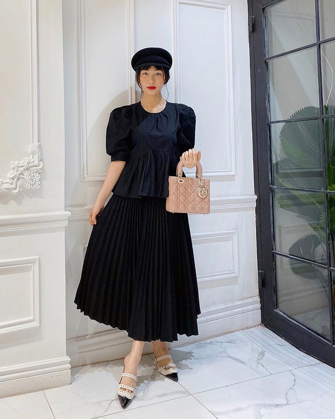 Áo len cổ lọ thống trị sàn diễn đường phố của sao Việt tuần qua ảnh 9