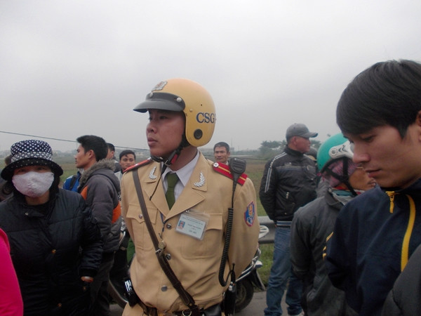 Hà Nội: Khẩn trương làm rõ vụ CSGT va chạm với người dân ảnh 1