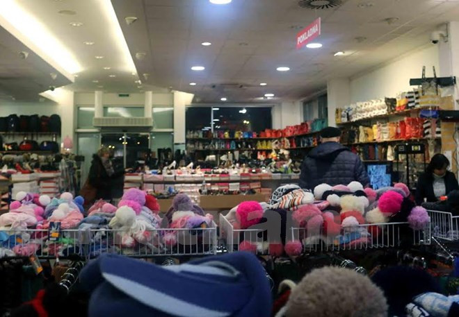 Tòa án Séc phê phán hệ thống cấp thị thực cho công dân Việt Nam ảnh 1