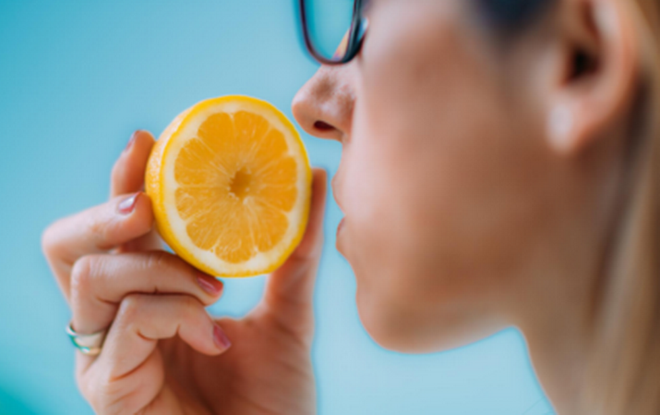 Khoảng 5% số người mắc COVID-19 mất khứu giác, vị giác kéo dài ảnh 1