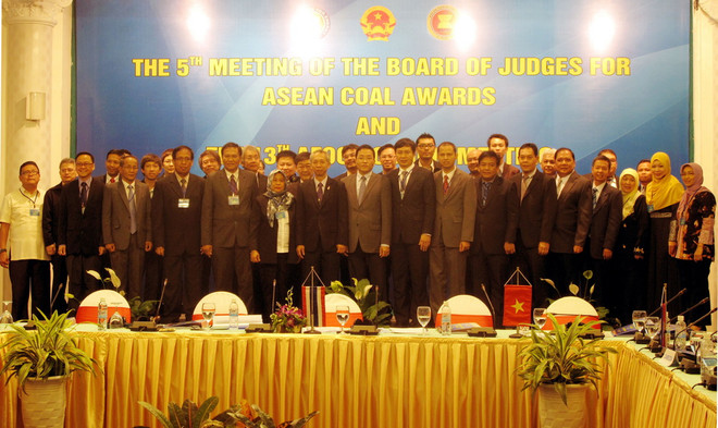 Diễn đàn Than ASEAN 13 chính thức khai mạc tại Hạ Long ảnh 1