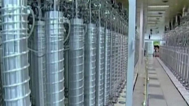 Các máy ly tâm bên trong cơ sở hạt nhân Natanz ở miền Trung Iran. (Ảnh: IRNA/TTXVN) Iran khẳng định sẽ làm giàu urani kể cả khi đạt thỏa thuận hạt nhân ảnh 1