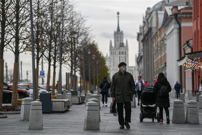 COVID-19: Nga nới lỏng các biện pháp hạn chế ở thủ đô Moskva ảnh 1