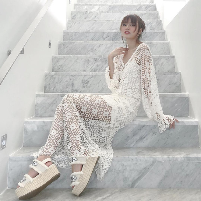 Street style “chất lừ” của dàn sao Việt những ngày nóng đỉnh điểm ảnh 16