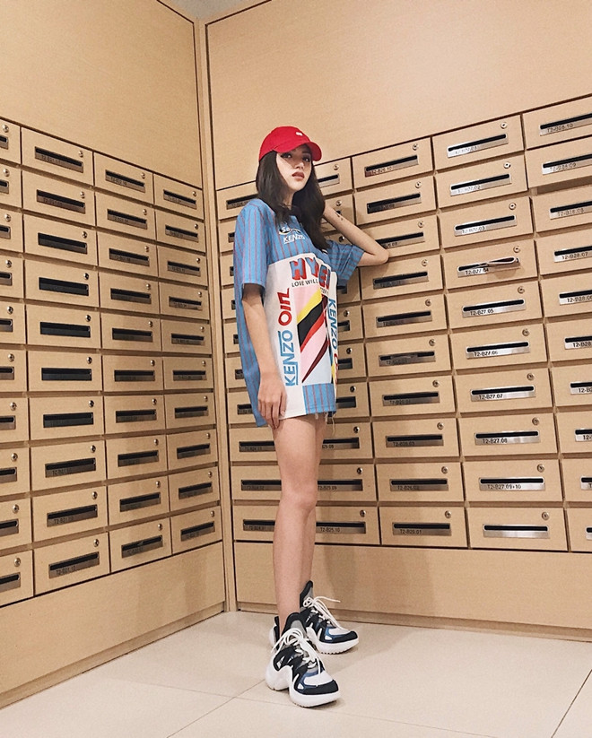 Street style “chất lừ” của dàn sao Việt những ngày nóng đỉnh điểm ảnh 14