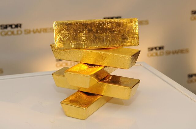 Giá vàng thế giới tăng do giới đầu tư lo ngại biến thể Omicron ảnh 1