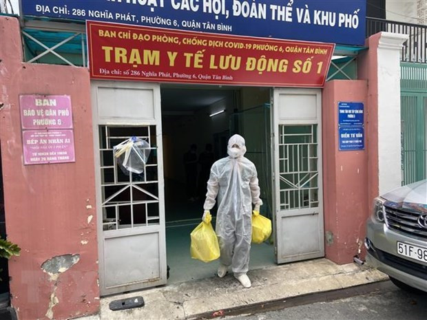 (Ảnh minh họa. Mạnh Linh/TTXVN) TP. HCM xây dựng chính sách động viên, giữ chân lực lượng y tế cơ sở ảnh 3