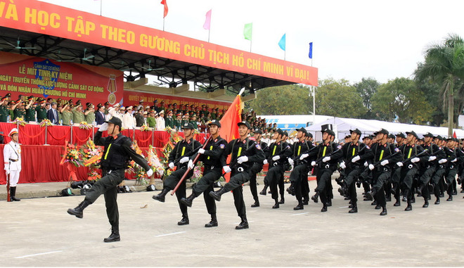 Kỷ niệm 5 năm ngày thành lập Bộ Tư lệnh Cảnh sát cơ động ảnh 1