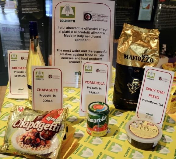 Đồ ăn nhái "Made in Italy" khiến Italy mất 60 tỷ euro mỗi năm ảnh 1