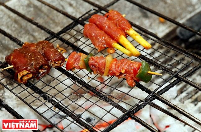 Bò nướng phương Nam - món ăn có thể thưởng thức bốn mùa ảnh 4