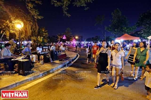 Phố đi bộ Trịnh Công Sơn - sức hút của văn hóa lãng mạn ảnh 5