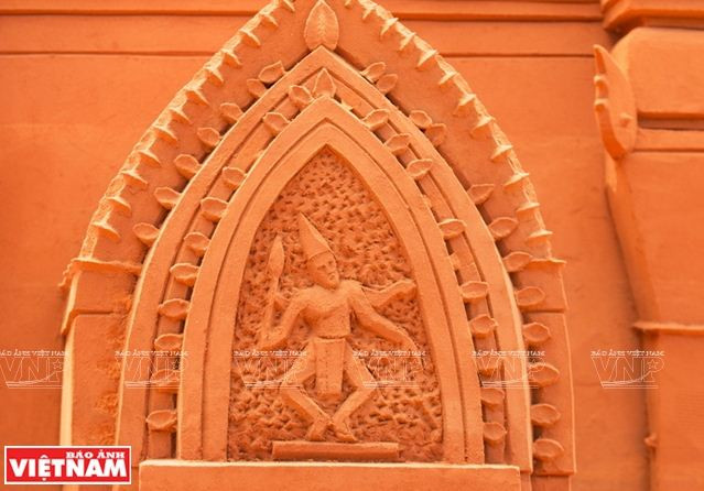 Chiêm ngưỡng vẻ đẹp nghệ thuật từ cát tại "thủ đô resort" Mũi Né ảnh 19