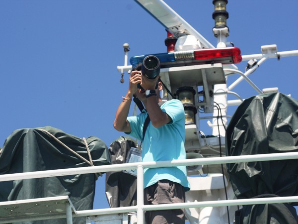 Chuyện chưa kể về những nhà báo tác nghiệp ở Hoàng Sa ảnh 4