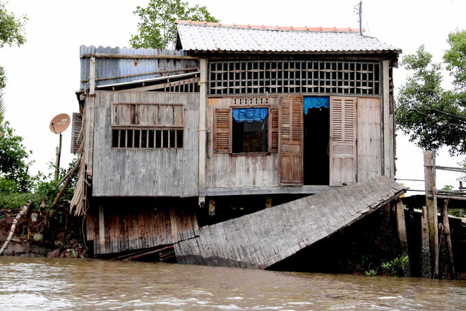 Sóc Trăng: Sạt lở xảy ra liên tiếp đe dọa tính mạng người dân ảnh 1