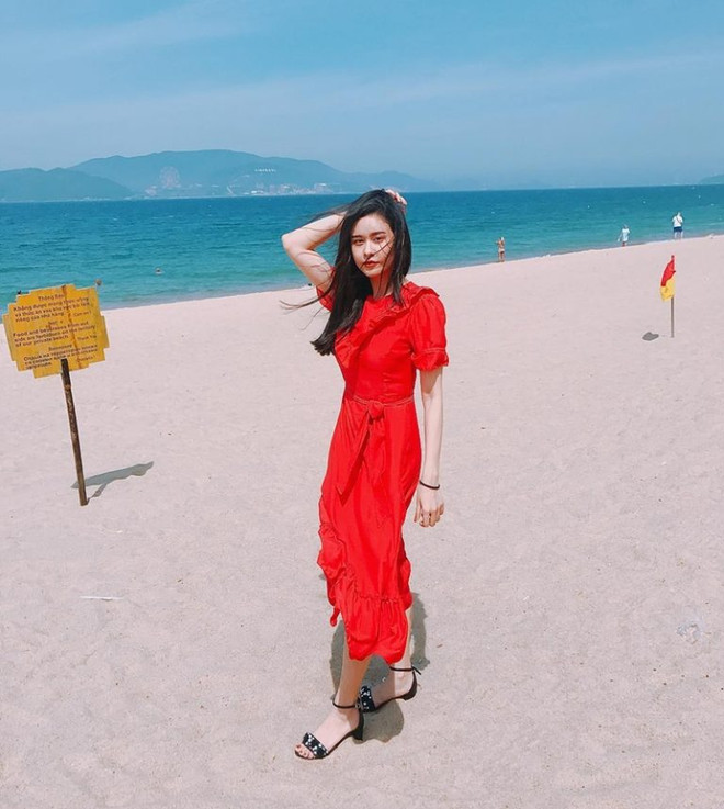 Bích Phương như công chúa, Chi Pu và Kỳ Duyên thả “bùa yêu” với sơmi ảnh 13