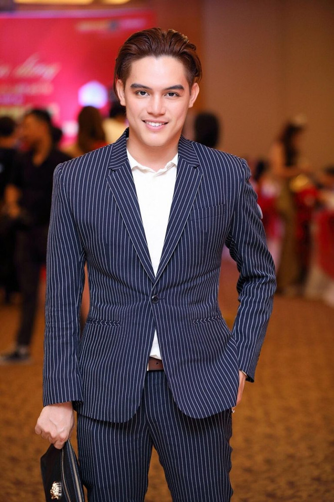 Cảm hứng ngọt ngào sau chiếc áo bà ba của thí sinh Hoa hậu Việt Nam ảnh 9