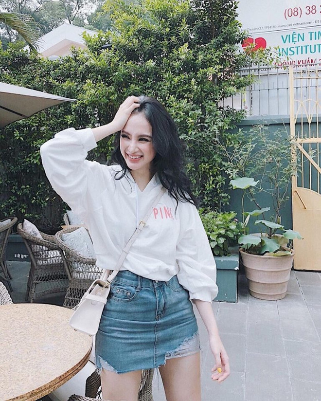 Áo váy tay phồng “thống trị” mùa hè, hớp hồn các cô nàng nữ tính ảnh 19