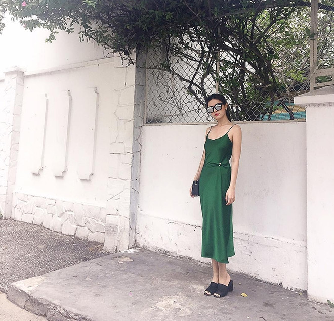 Tăng Thanh Hà đọ sắc với Phạm Hương khoe dáng nuột nà sau sinh ảnh 18