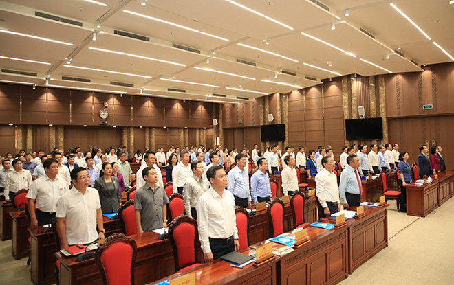 HĐND thành phố Hà Nội họp xem xét, quyết định một số vấn đề cấp thiết ảnh 1