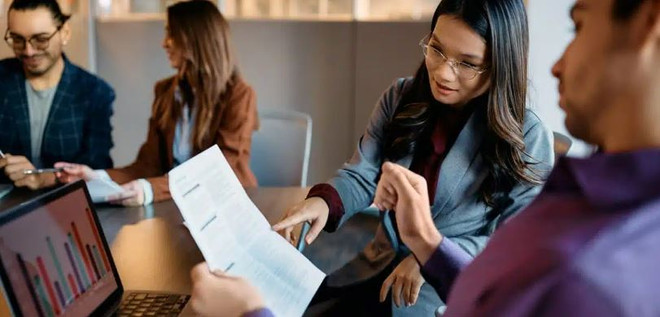 Sinh viên quốc tế sau tốt nghiệp tại Canada được gia hạn giấy phép làm ảnh 1