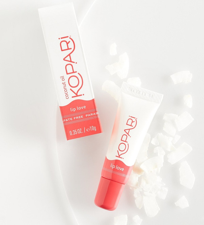 10 loại son dưỡng chứa dầu dừa giúp đôi môi luôn mềm mượt ảnh 1