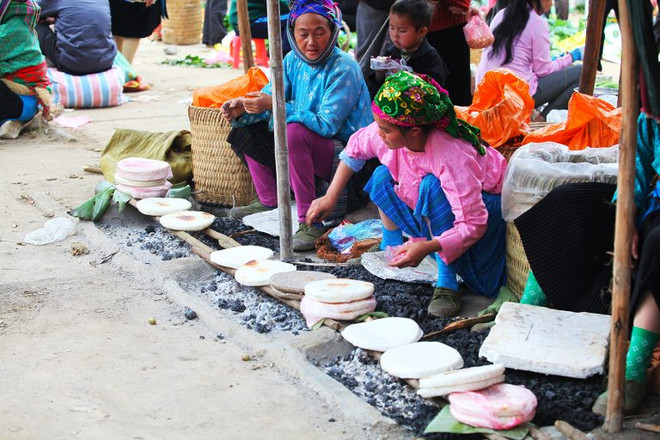 Cẩm nang và kinh nghiệm du lịch Hà Giang giữa mùa "đá tai mèo nở hoa" ảnh 22