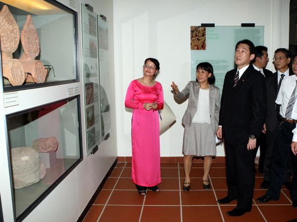 Hoàng thành Thăng Long đón hơn 7 vạn khách tham quan ảnh 1