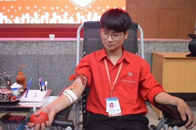 Chàng trai 9X với phương châm sống cho đi đâu chỉ nhận lại riêng mình ảnh 2