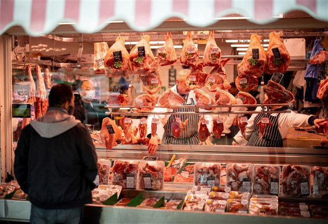 Lạm phát leo thang tại châu Âu do ảnh hưởng từ xung đột tại Ukraine ảnh 1