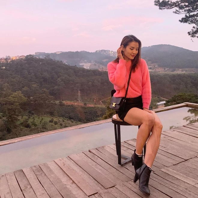 Chiêm ngưỡng loạt street style "cool" hết mức của dàn mỹ nhân Việt ảnh 29