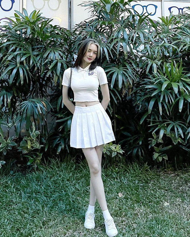 Ngất ngây với street style của Hồ Ngọc Hà, Khánh Linh và dàn sao Việt ảnh 10