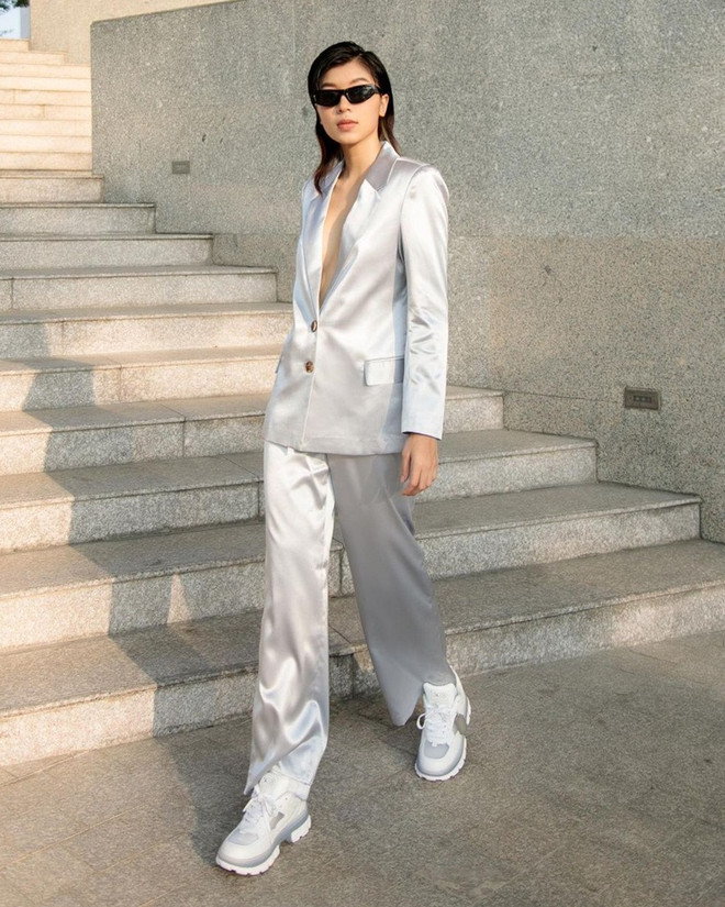 Ngất ngây với street style của Hồ Ngọc Hà, Khánh Linh và dàn sao Việt ảnh 21