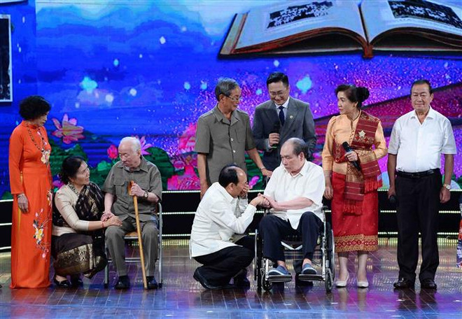 “Tình sâu hơn nước Hồng Hà, Cửu Long” tôn vinh quan hệ Việt-Lào ảnh 2