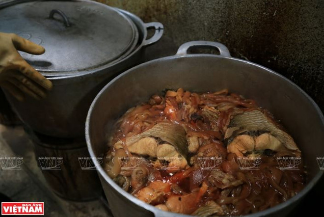Cá kho phố Cầu Gỗ - Món ăn truyền thống của người Hà Nội ảnh 3