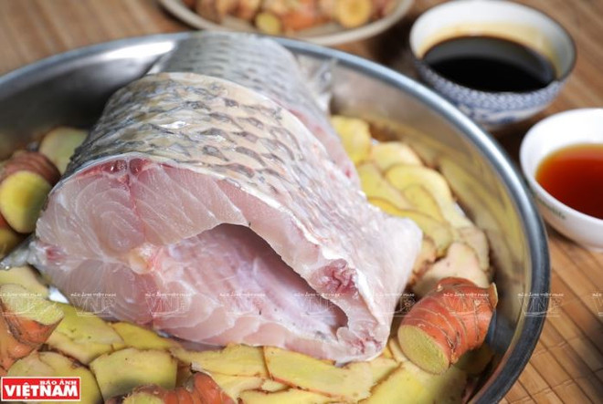 Cá kho phố Cầu Gỗ - Món ăn truyền thống của người Hà Nội ảnh 2