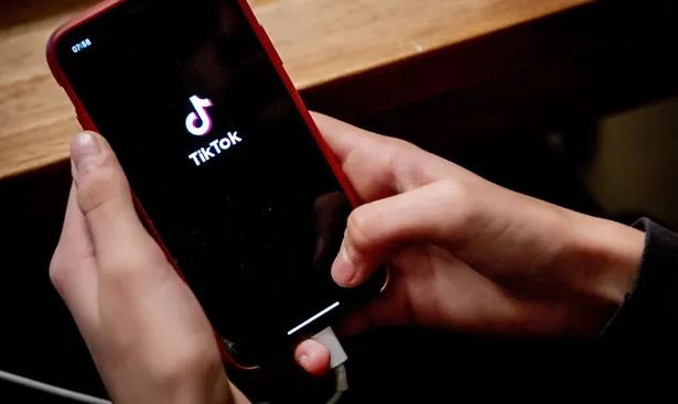 Anh sẽ cấm sử dụng TikTok trong các thiết bị của chính phủ ảnh 1