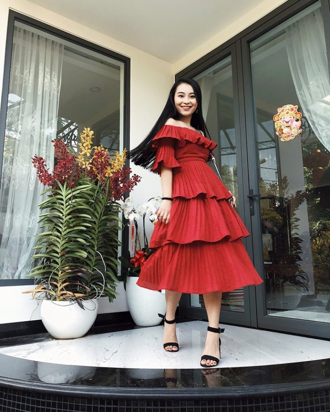 Phong cách street style đẹp mê mẩn của quý cô thời trang ngày nắng ảnh 10