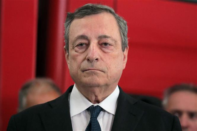 Thủ tướng Mario Draghi. (Ảnh: AFP/TTXVN) Italy: Thị trưởng 11 thành phố kêu gọi Thủ tướng Draghi không từ chức ảnh 1