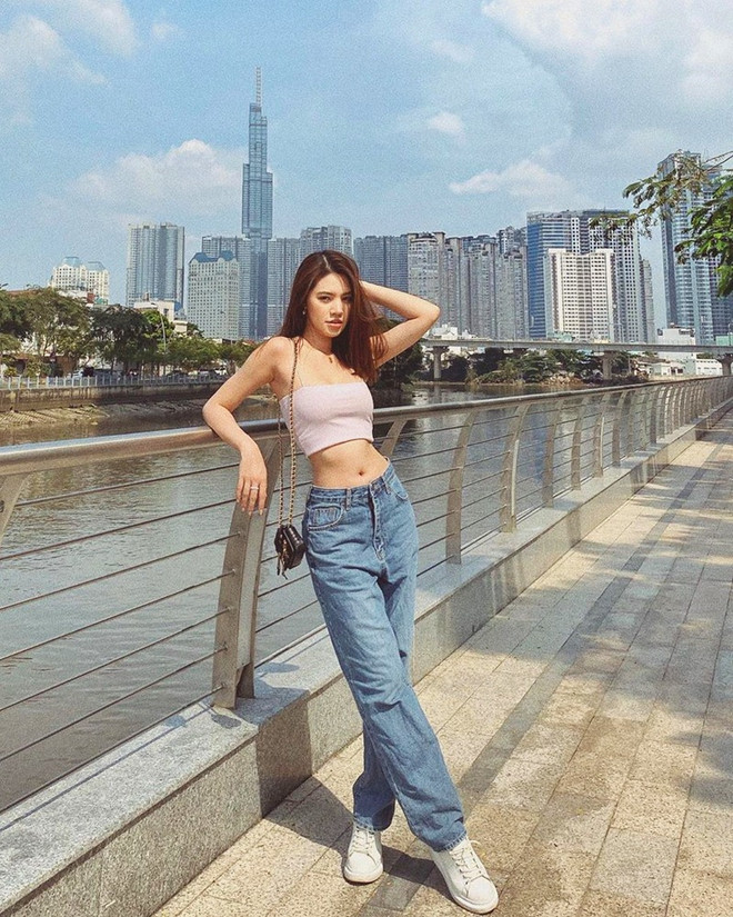 Street style ngập tràn sắc màu rực rỡ của dàn mỹ nhân Việt ảnh 18