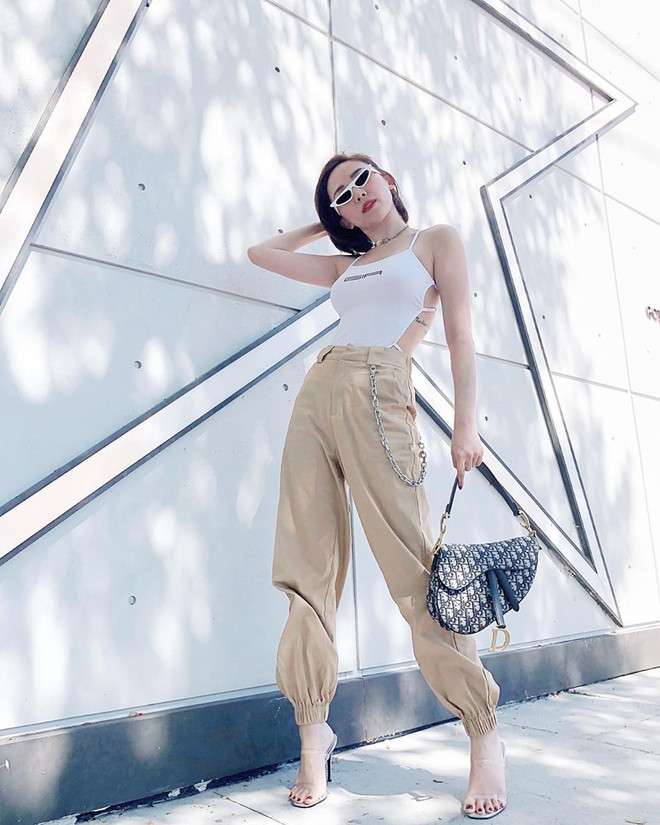 Trang phục nào được các sao Việt sủng ái trong những ngày chớm Thu? ảnh 5