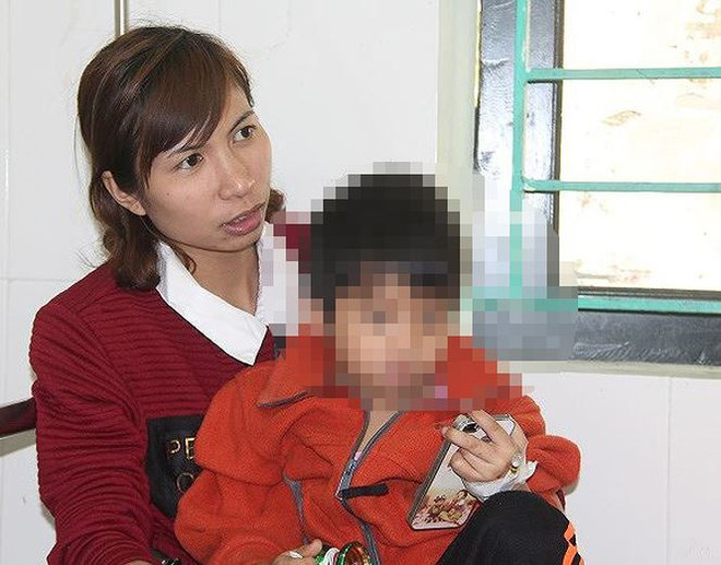 Thông tin về vụ cháu bé 4 tuổi nghi bị bạo hành tại trường ảnh 1