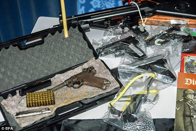 Đức chặn âm mưu tấn công nhiều trại tạm trú cho người tị nạn ảnh 1