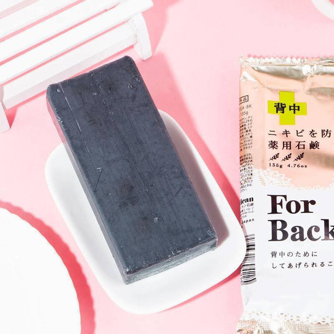 7 bí quyết có thể giúp phái đẹp tạm biệt mụn ở vùng lưng ảnh 2