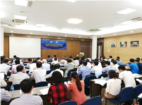 Chia sẻ thông tin về giảng dạy cơ học trong trường đại học Việt Nam ảnh 1