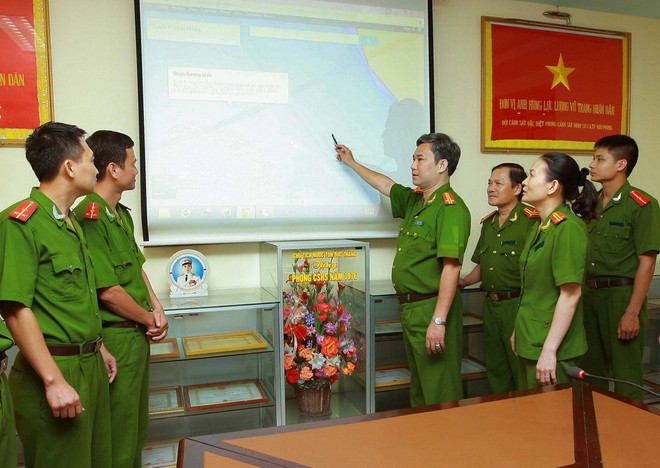 Cục Cảnh sát hình sự nhận huân chương chiến công hạng nhất ảnh 1